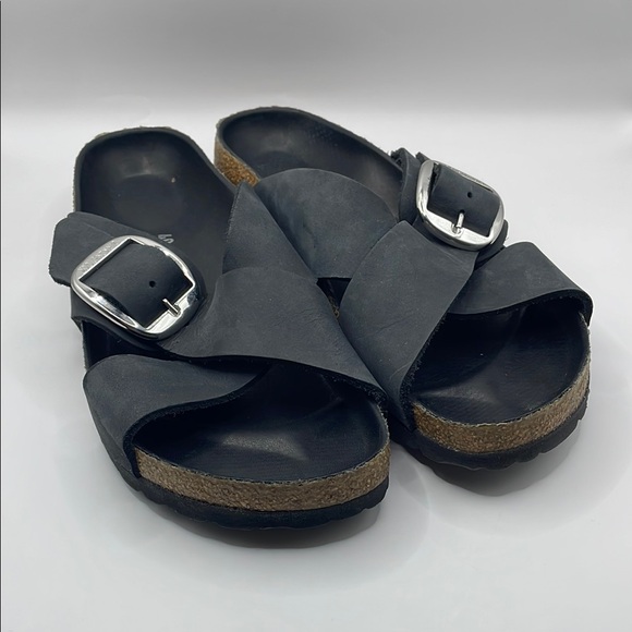 Birkenstock Shoes - Birkenstock Siena Big Buckle Black Narrow Sandals size 40